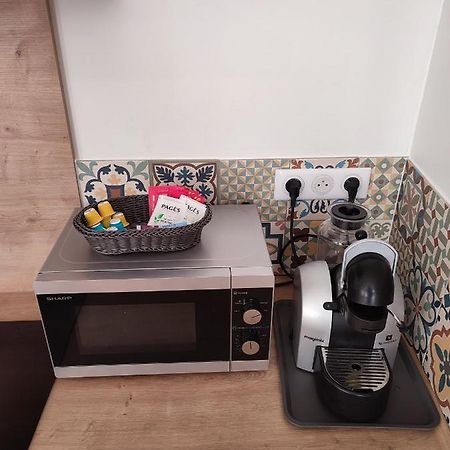 Confortable Appartement Au Centre De 塞莱斯塔 外观 照片